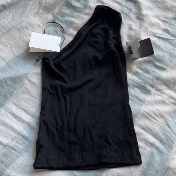Goldsign NWT one shoulder ribbed tank - Picture 6 of 6